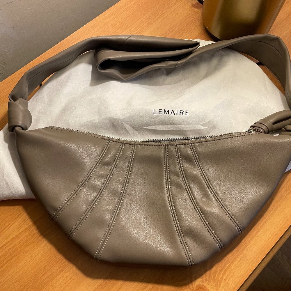 Lemaire Small Croissant Leather Bag CEMENT color